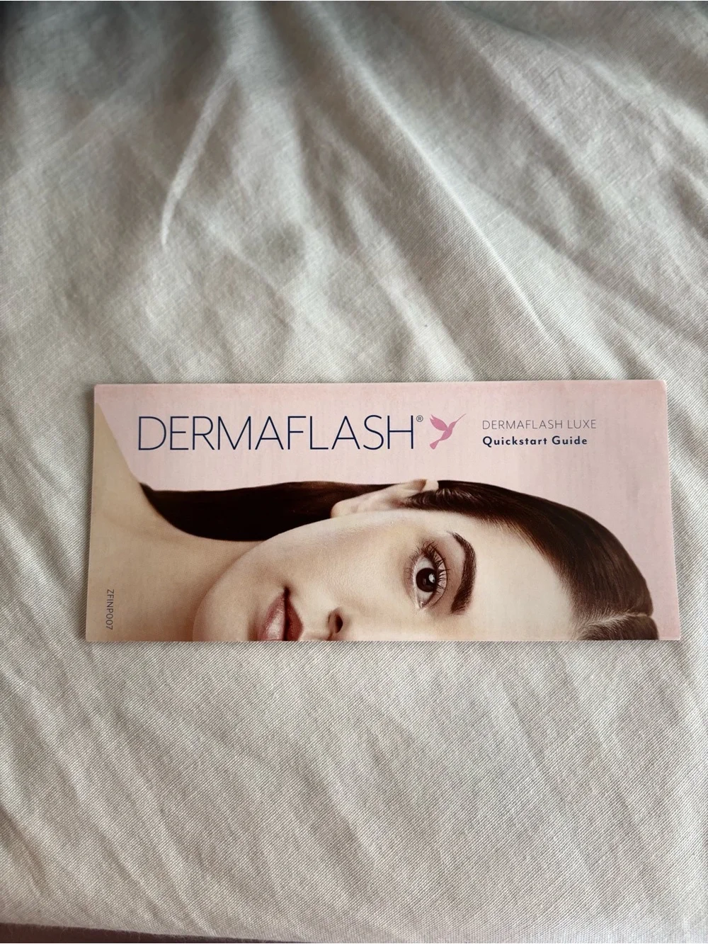 DERMAFLASH Luxe 2.0 Sonic Dermaplaning Device Kit NIB Mint Green